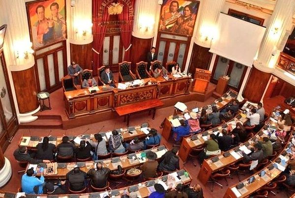 La Asamblea Legislativa de Bolivia se reunirá hoy para establecer un gobierno de transición