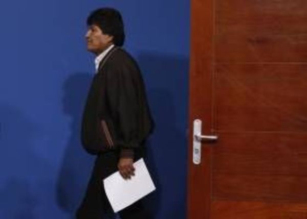 México ofrece asilo político a Evo Morales