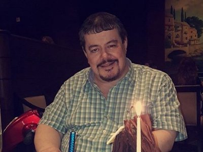 ¿Hendy pio? Rodolfo  Friedmann reclama un dineral a su hermana