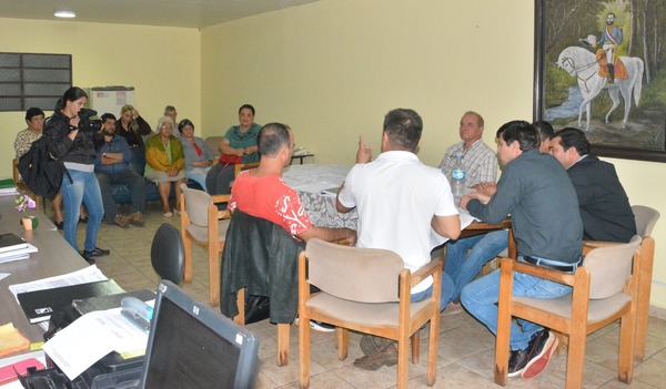 La Bancada Colorada de Concejalesde Piribebuy no da quórum | Info Caacupe