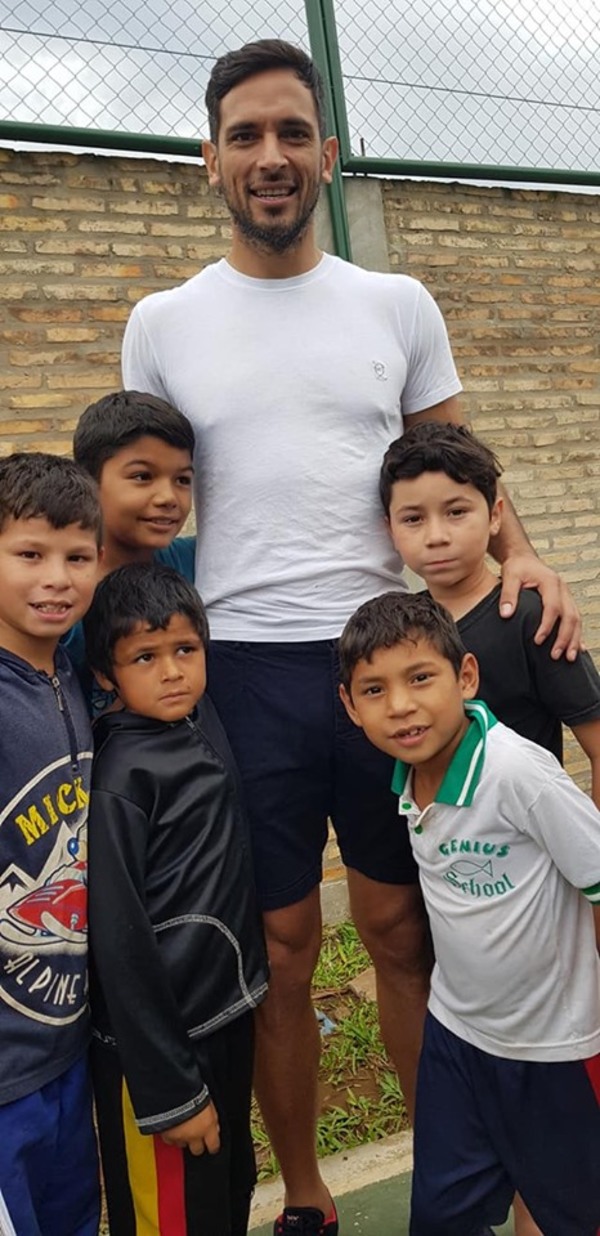 Roque compartió karu guasu y mimó a chicos de un hogar | Info Caacupe