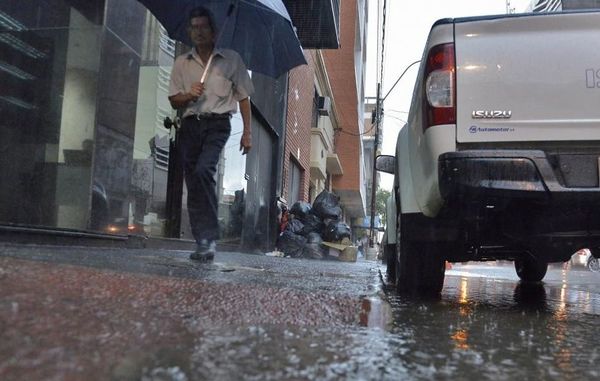 Tormetas eléctricas seguirán toda la mañana