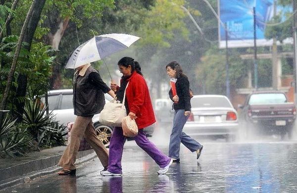Seguirán las lluvias en todo el país