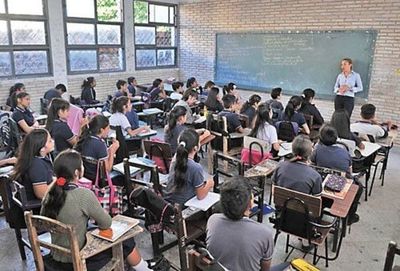 Las clases se inician el 21 de febrero al 30 de noviembre