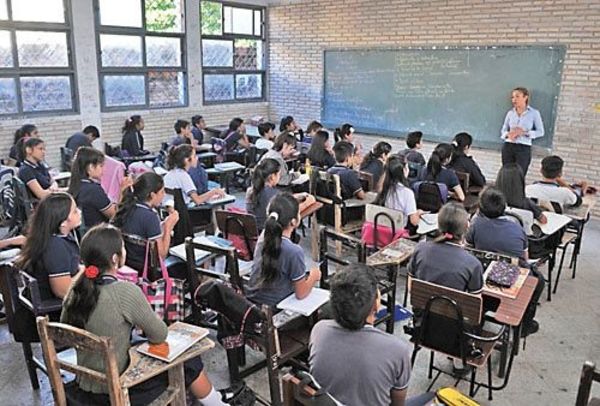 Las clases se inician el 21 de febrero al 30 de noviembre