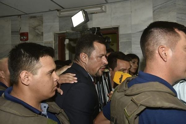 Diputado Ulises Quintana seguirá en prisión
