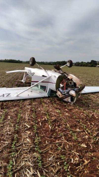 Avioneta cae por fallas mecánicas en Zanja Pyta