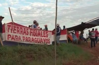 Luego de 3 horas de negociación acuerdan desalojo pacífico en Caaguazú