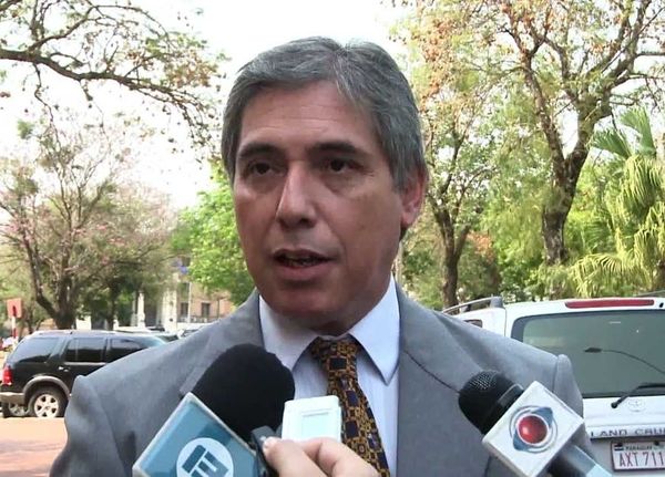Empresarios del Transporte acusa al Gobierno de negociar con informales