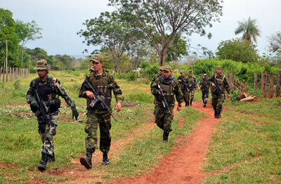 Inician siembra de soja con guardia de la FTC | Info Caacupe
