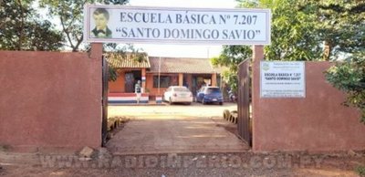 Profe le tiró una cartuchera por la cabeza a su alumno | Info Caacupe