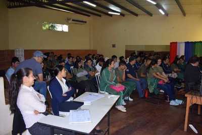 Realizan Capacitación sobre Residuos Sólidos en la Municipalidad de Caacupé | Info Caacupe