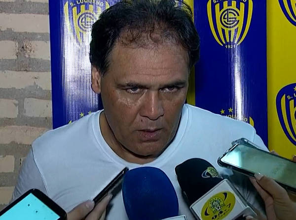 Celso Ayala: “No definimos el partido”