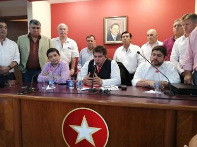 Seccionaleros juntaran firmas para reelección de Mario Abdo