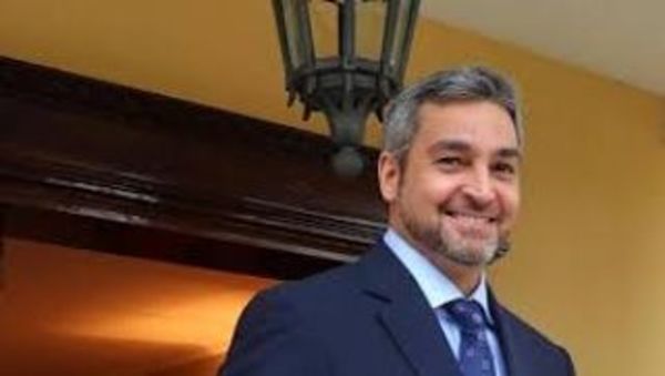 Mario Abdo intenta justificar liberación de reos