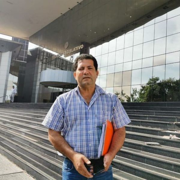 Ex intendente de Benjamín Aceval presenta denuncia contra Junta Municipal