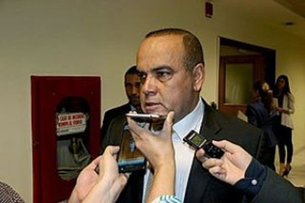 Diputado colorado confirma intervención del Municipio de Lambaré