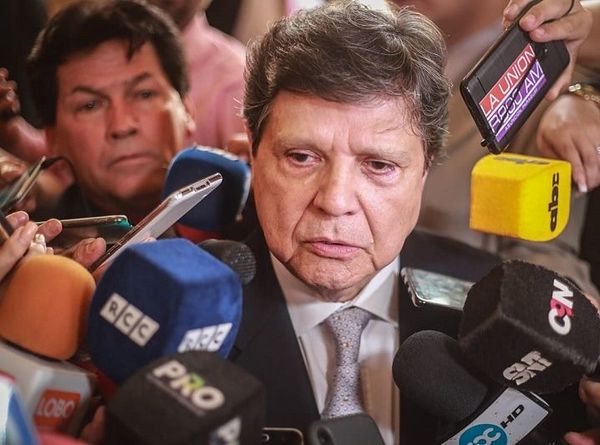 Refuerzan la seguridad del ministro de Seprelad