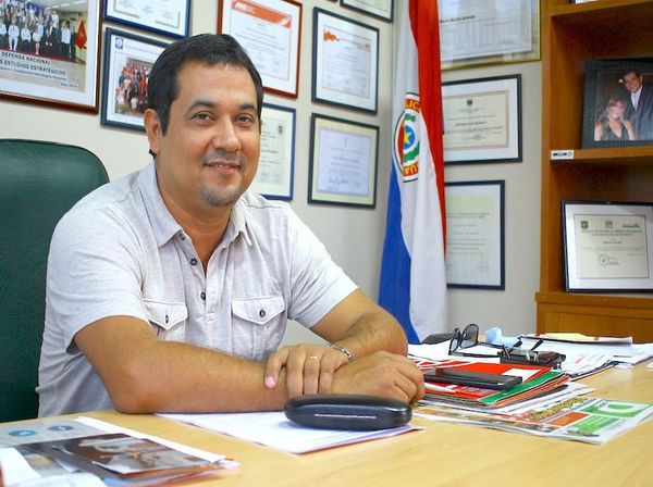 Senador lamenta que ex diputada se desviara del camino correcto