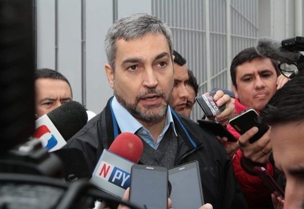 Mario Abdo inaugura obras de la ruta Bioceánica