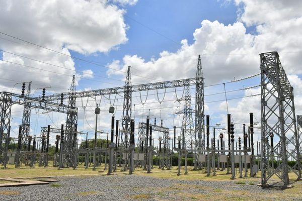 Itaipu superó su mejor suministro de energía mensual de octubre a la ANDE