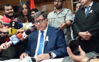 Intendente pide ser investigado por fiscales de otra jurisdicción