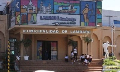 Fiscalia allana oficinas administrativas de la intendencia de Lambaré