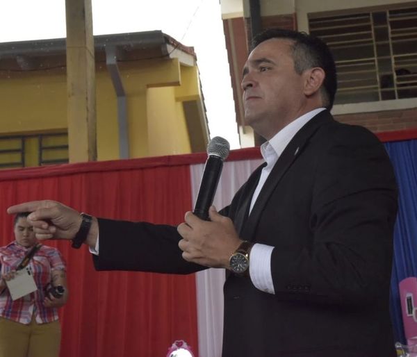 Petta recurre a amenazas contra quienes piden su renuncia