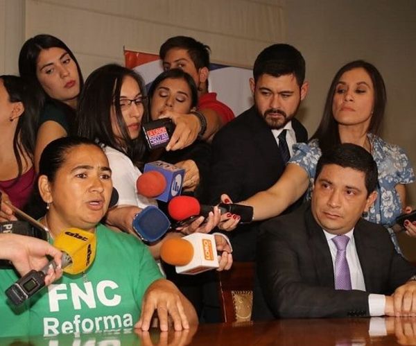 Campesinos instan a la Policía a no reprimir ante cierre de rutas