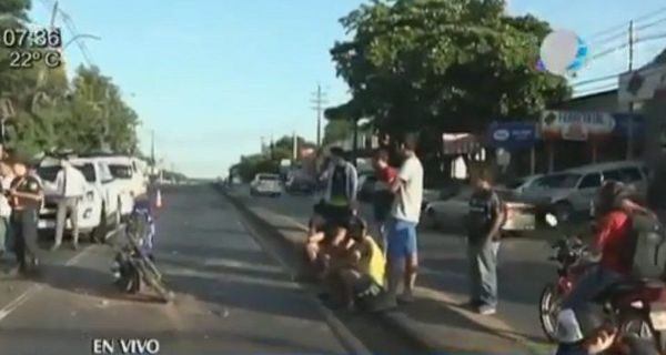 Atropelló a motociclista, lo mató y huyó