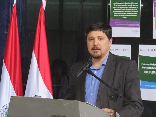 Ex secretario de Gabinete de Ferreiro viaja a Cuba