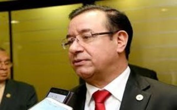 Defensa de Diputados presenta nueva chicana para evitar audiencia de imposición