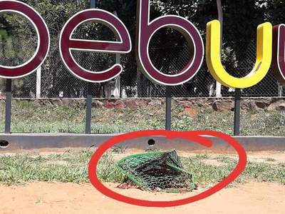 En Piribebuy atropellan cubres reflectores | Info Caacupe