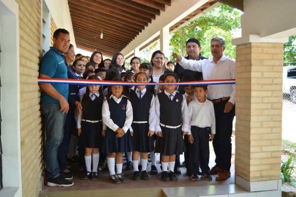 Inauguran Obras en la Escuela Ramón Indalecio Cardozo de San Bernardino | Info Caacupe