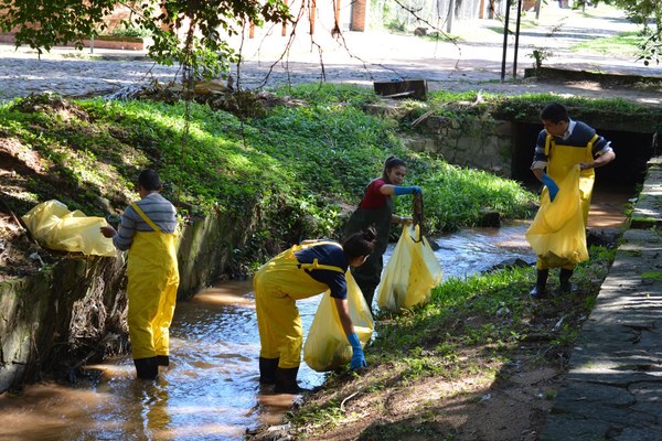 San Bernardino realiza Minga Ambiental | Info Caacupe
