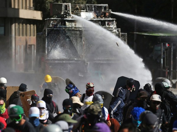 Violento Día de San Valentín en Chile