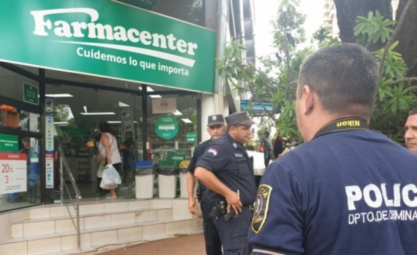 Vuelven a asaltar farmacia en pleno microcentro