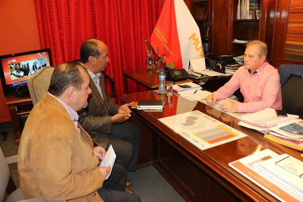 Intendente de Atyrá se reune con el MUVH | Info Caacupe