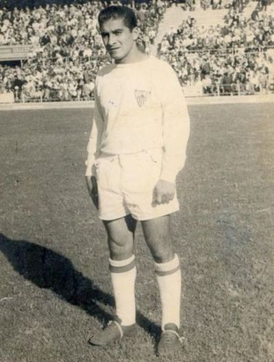 Propone construir un museo para Juan Bautista Agüero - Fútbol - ABC Color