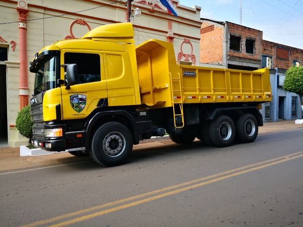 Caraguatay: La primer ciudad que adquiere un Camión Volquete SCANIA para arreglos de caminos | Info Caacupe
