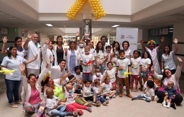 El color del oro, símbolo de la fortaleza ante el Cáncer Infantil