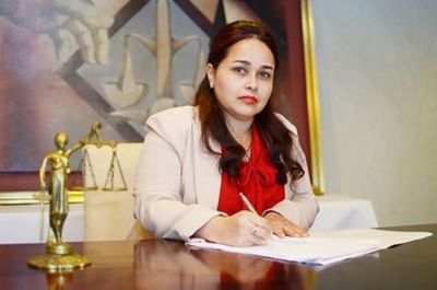 Fiscalía imputa a intendente de San Antonio por supuesta lesión de confianza