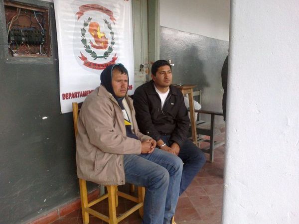Hermanos detenidos con importante cantidad de droga