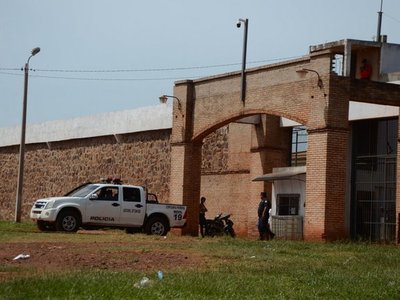 Liberan a guardiacárceles procesadas por fuga de PJC