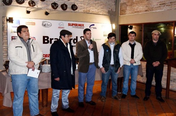 Anuncian chorizos marca Braford