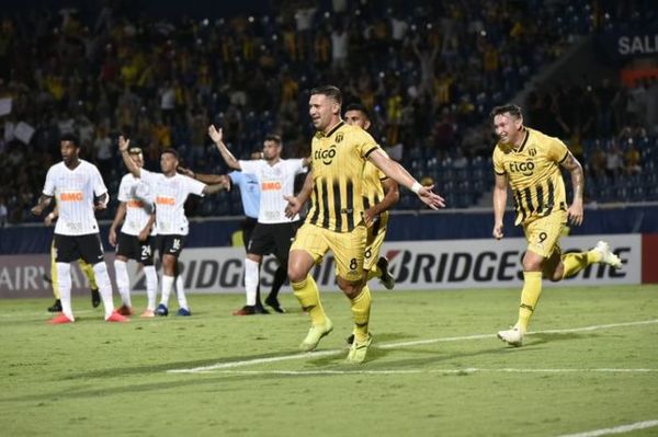 Guaraní busca el boleto a la Fase 3