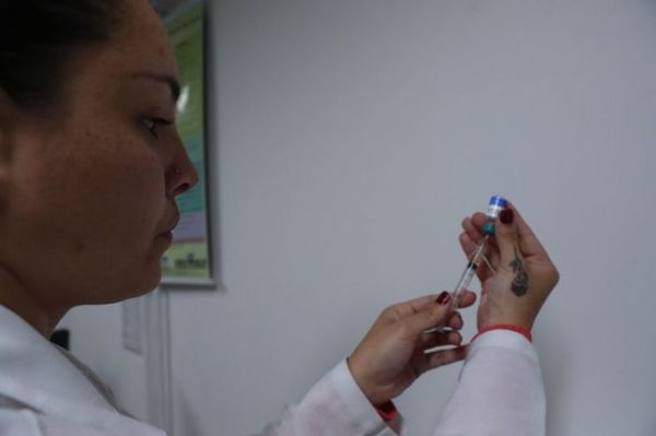 Salud dispone retiro de Domperidona inyectable por riesgo en niños