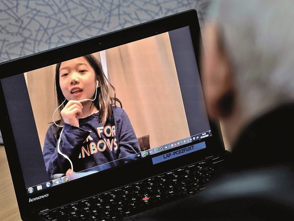 En China buscan volver a trabajar y estudiar a través de internet