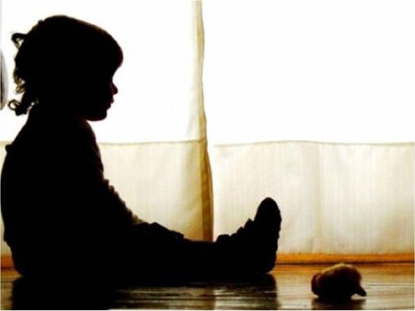 Imputan por intento de feminicidio a tío de niña brutalmente golpeada