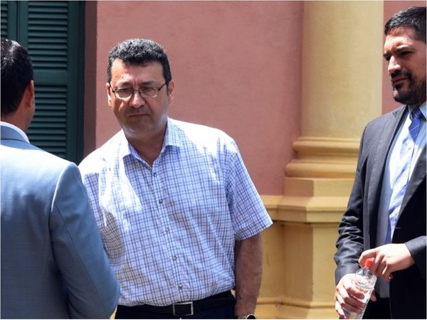 Consenso en la ANR, condicionado a disputas regionales y municipales